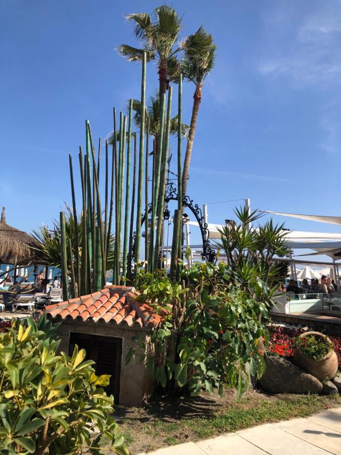 Apartamento Totalmente Reformado Con Piscina Y Jardines Al Lado De La Playa De La Carihuela ตอร์เรโมลิโนส ภายนอก รูปภาพ